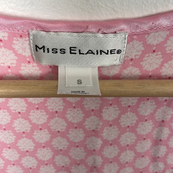 Miss Elaine nightgown women Small cap sleeve pullover pink V neck ruffle bottom - Picture 8 of 8